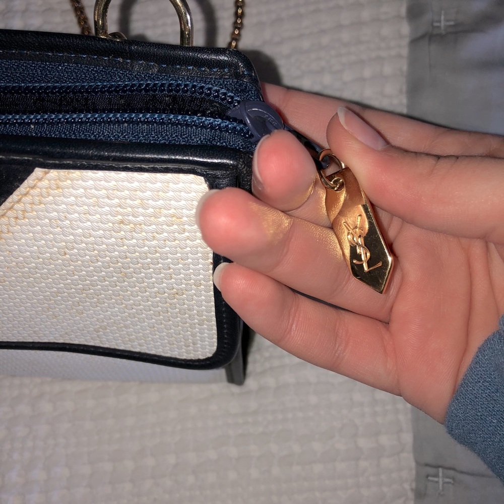 YSL Vintage Cream Black Navy Crossbody Bag - Picture 8 of 11